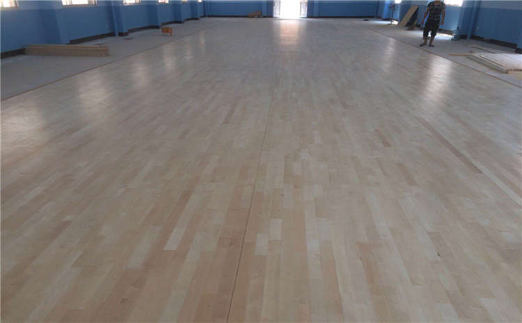 體育館木地板防腐劑如何實施？