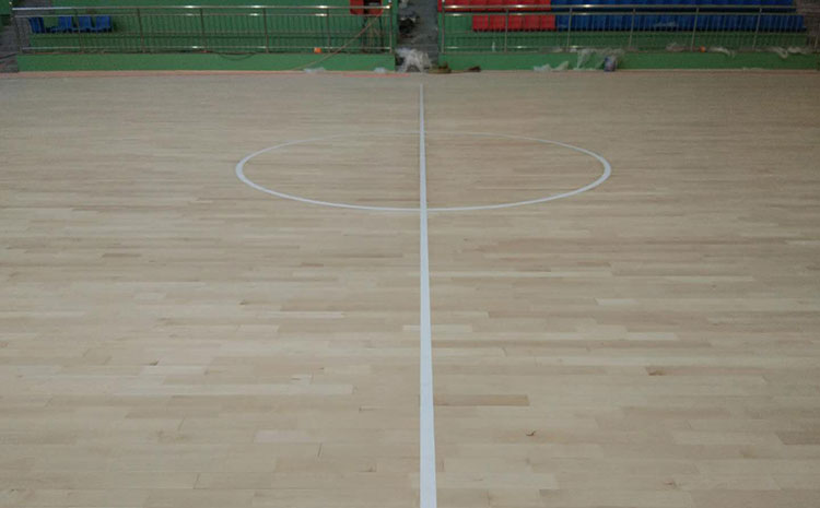 22厚體育館木地板哪個牌子好？