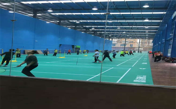 硬木企口排球館木地板怎么保養？