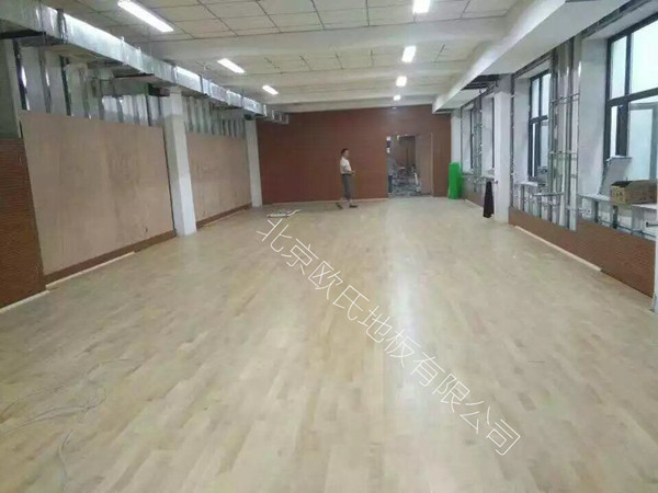 蘭州交通大學舞蹈房木地板