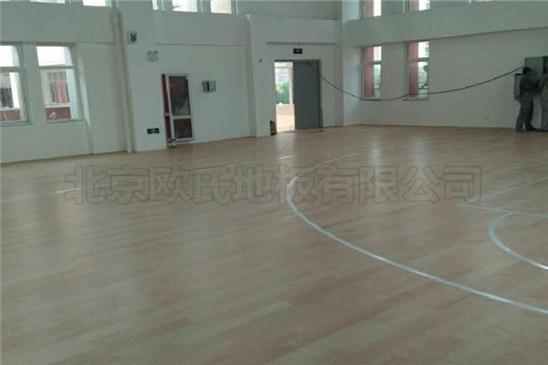 煙臺開發區第十小學運動木地板工程案例