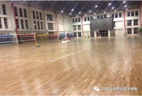 包頭市回民中學(xué)運(yùn)動(dòng)館木地板案例