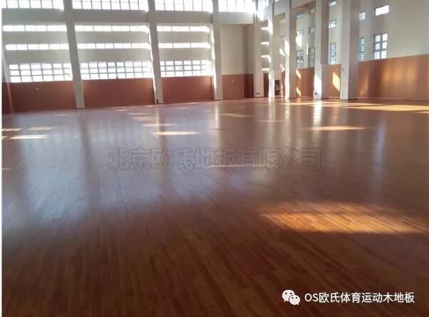 溫州甌海區外國語學校初中分校運動木地板案例