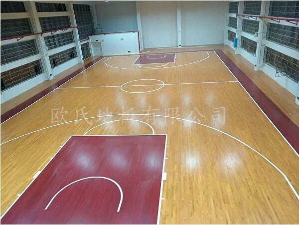湖南長沙雨花區芙蓉路小學籃球館地板案例
