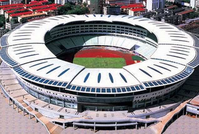 中國體育館排名  NO：4    長沙賀龍體育場