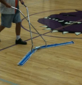 干貨！體育館地板清潔寶典！