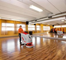 干貨！體育館地板清潔寶典！