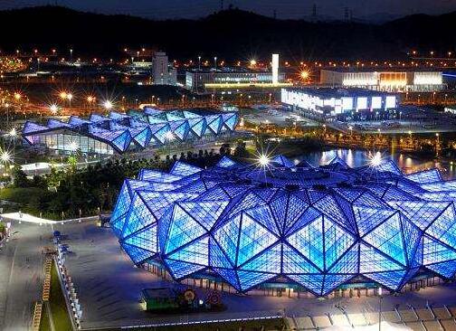 國內10大NBA級別籃球館之四  深圳龍崗大運中心體育館